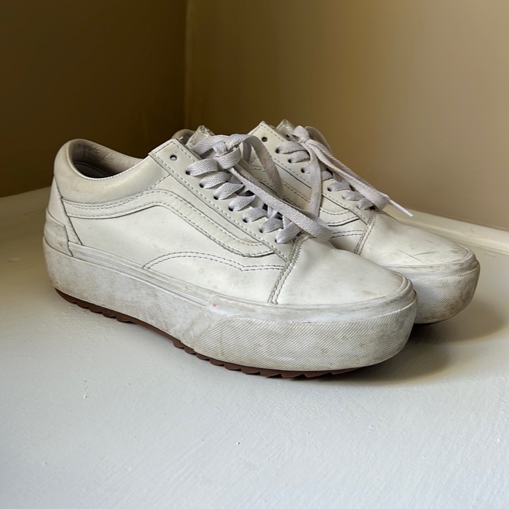 Vans Truewhite All Leather Old Skool Stacked Size 6.5 mens/8 womens